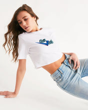 Load image into Gallery viewer, Legit trappers Check Clean Cash Women's Cropped Tee
